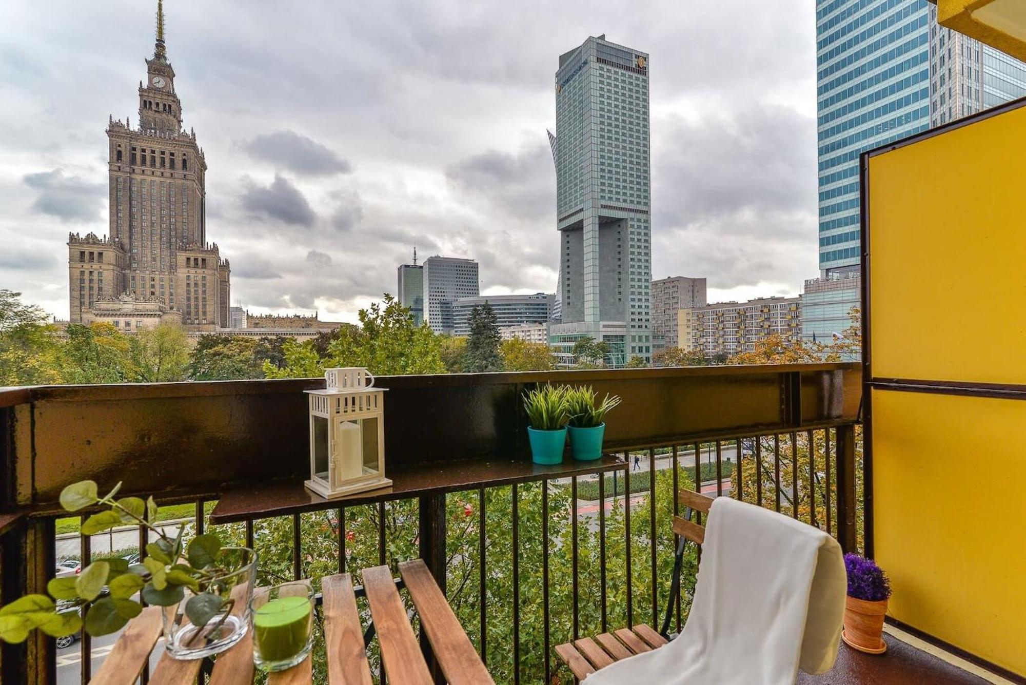 Cozy Apartment With Balcony - Palace Of Culture By Rent Like Home 바르샤바 외부 사진