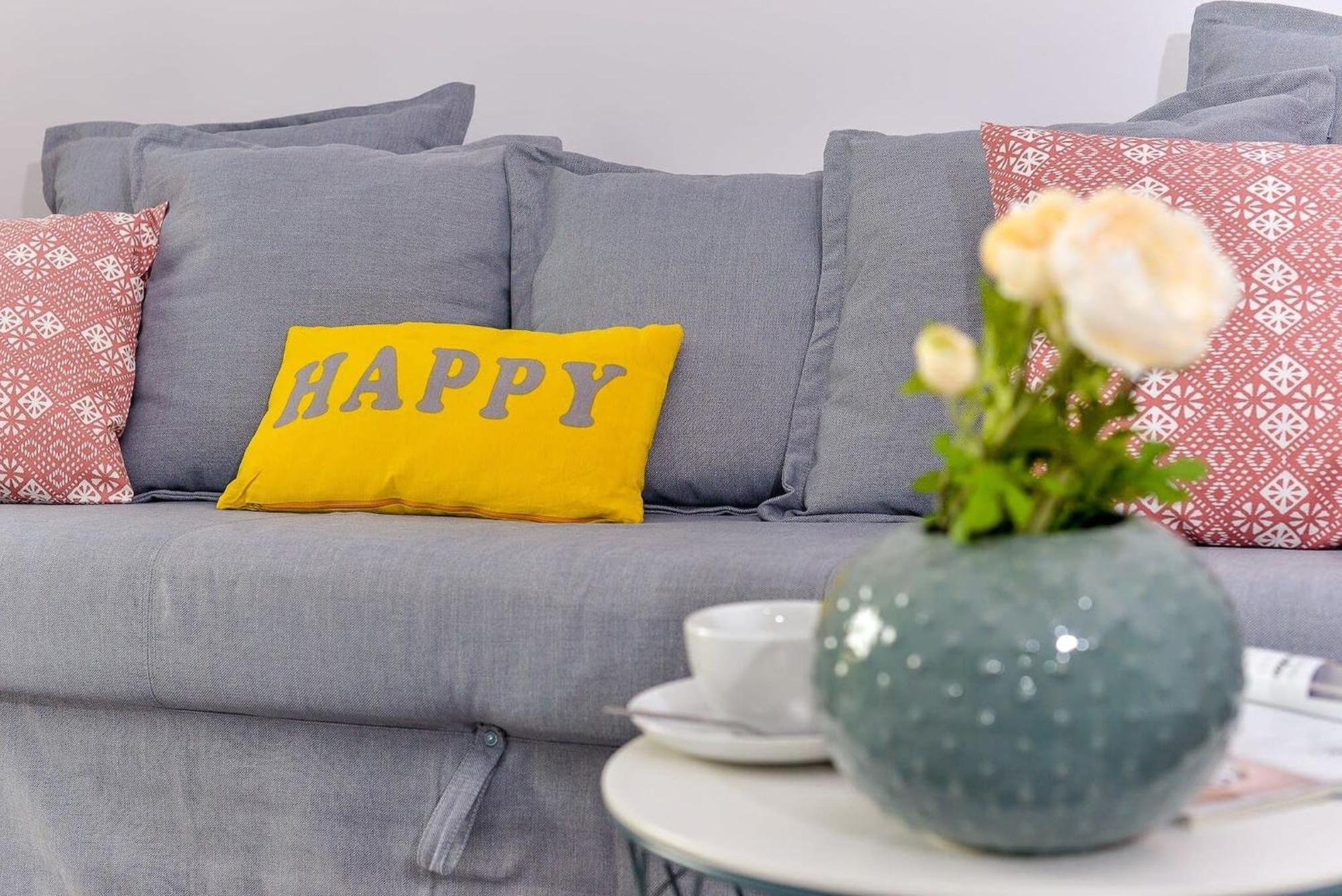 Cozy Apartment With Balcony - Palace Of Culture By Rent Like Home 바르샤바 외부 사진